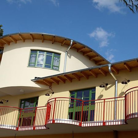 Seminar- Und Gaestehaus Flussbad Gartenstrasse ベルリン エクステリア 写真